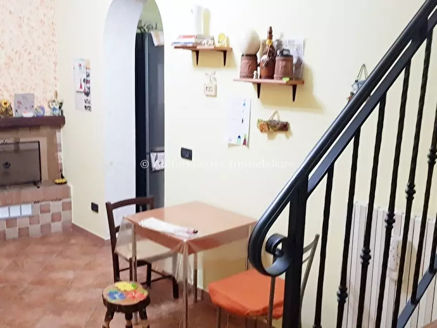 Immagine 4 di Casa indipendente in vendita  in Via Diana a Loreto Aprutino