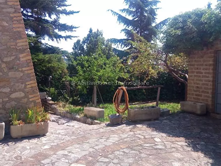 Immagine 30 di Casa bifamiliare in vendita  in Via Dei Garofali a Civitella Casanova