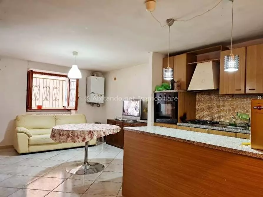 Immagine 5 di Casa indipendente in vendita  in Via Risorgimento a Loreto Aprutino