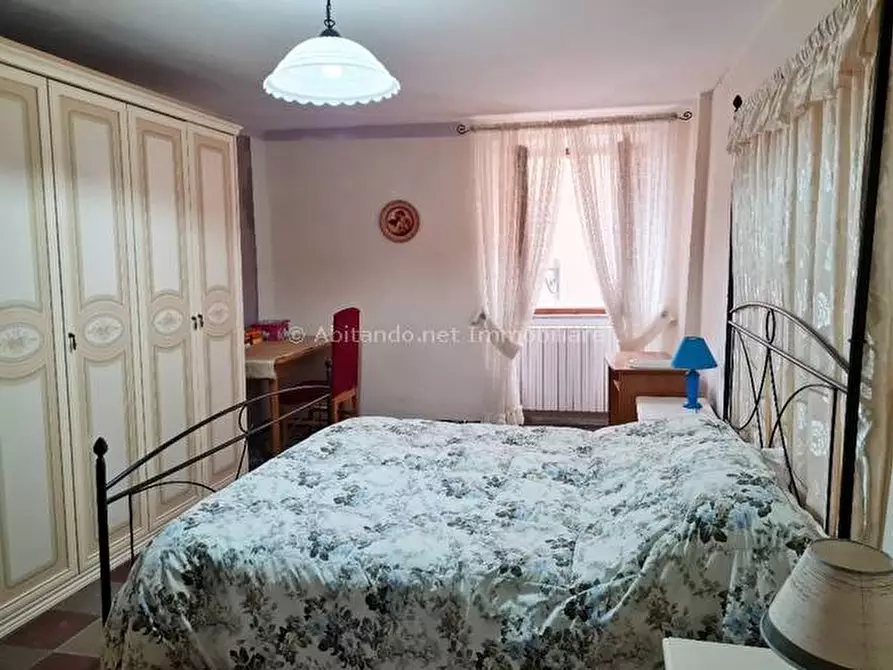 Immagine 7 di Casa indipendente in vendita  in Via Risorgimento a Loreto Aprutino