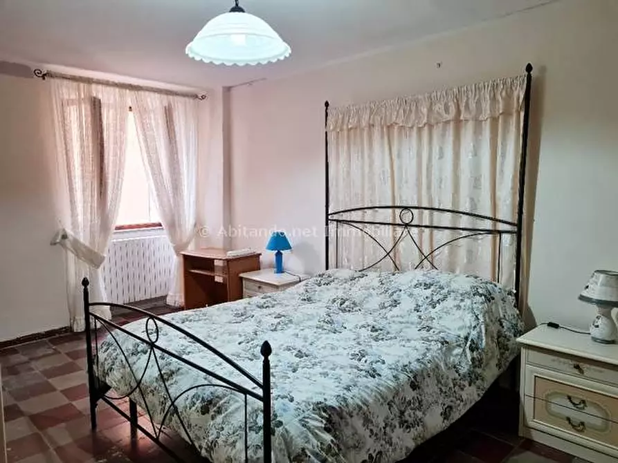 Immagine 9 di Casa indipendente in vendita  in Via Risorgimento a Loreto Aprutino