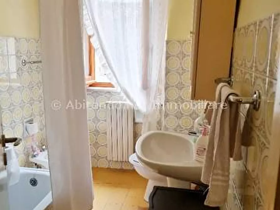 Immagine 16 di Casa indipendente in vendita  in Via Risorgimento a Loreto Aprutino