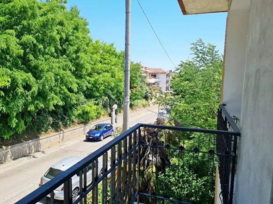 Immagine 24 di Casa bifamiliare in vendita  in Via Verrotti a Penne