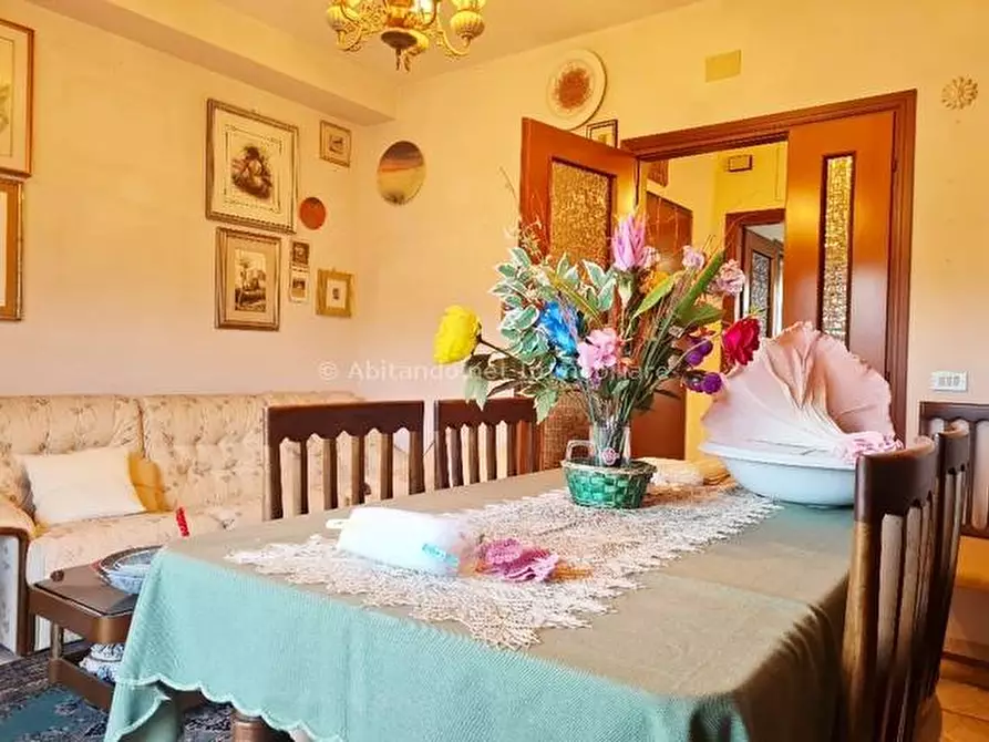 Immagine 3 di Appartamento in vendita  in Via dei Mulinari a Penne