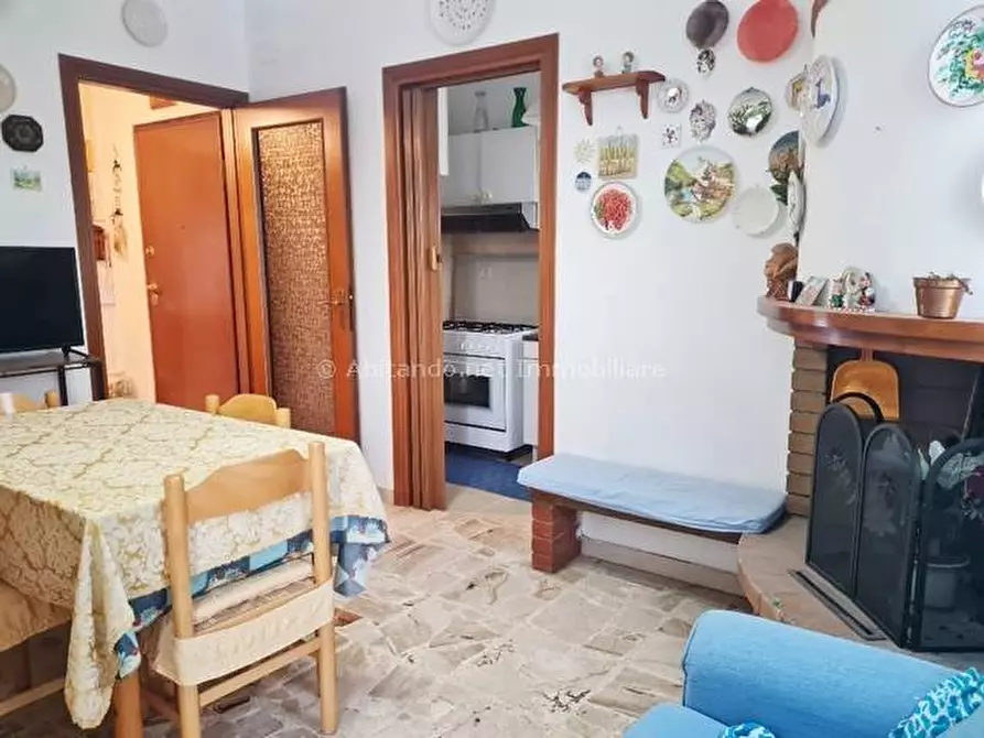 Immagine 9 di Appartamento in vendita  in Via dei Mulinari a Penne