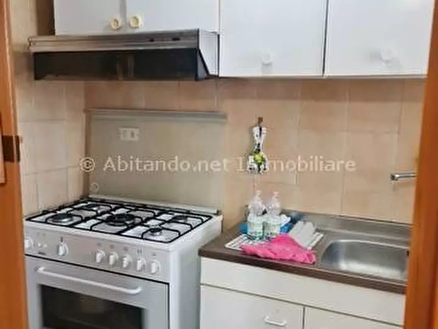 Immagine 11 di Appartamento in vendita  in Via dei Mulinari a Penne