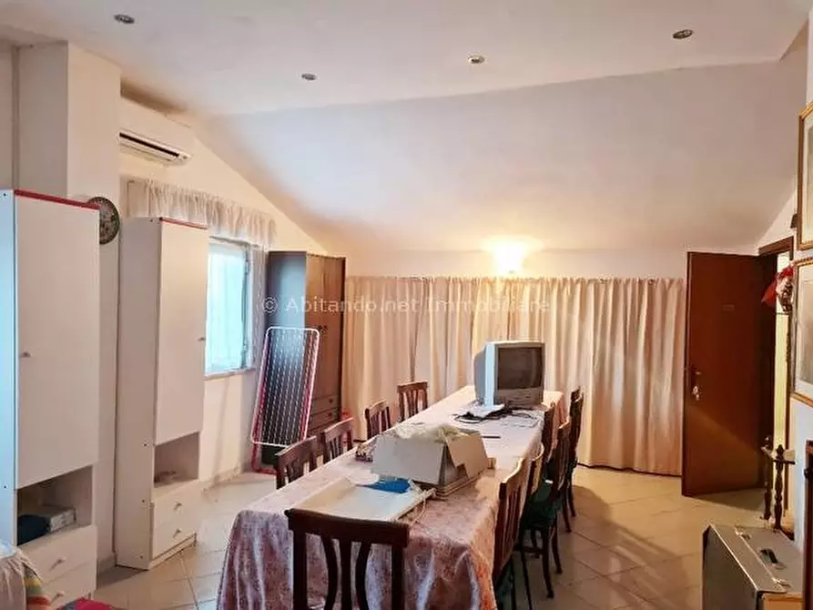 Immagine 23 di Appartamento in vendita  in Via dei Mulinari a Penne