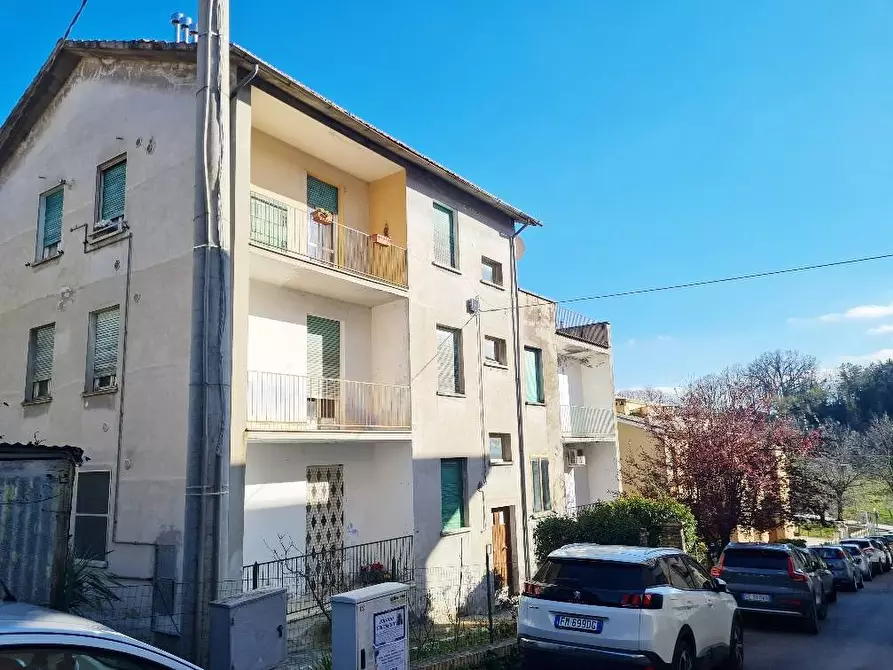 Immagine 1 di Appartamento in vendita  in Via Foschini a Penne