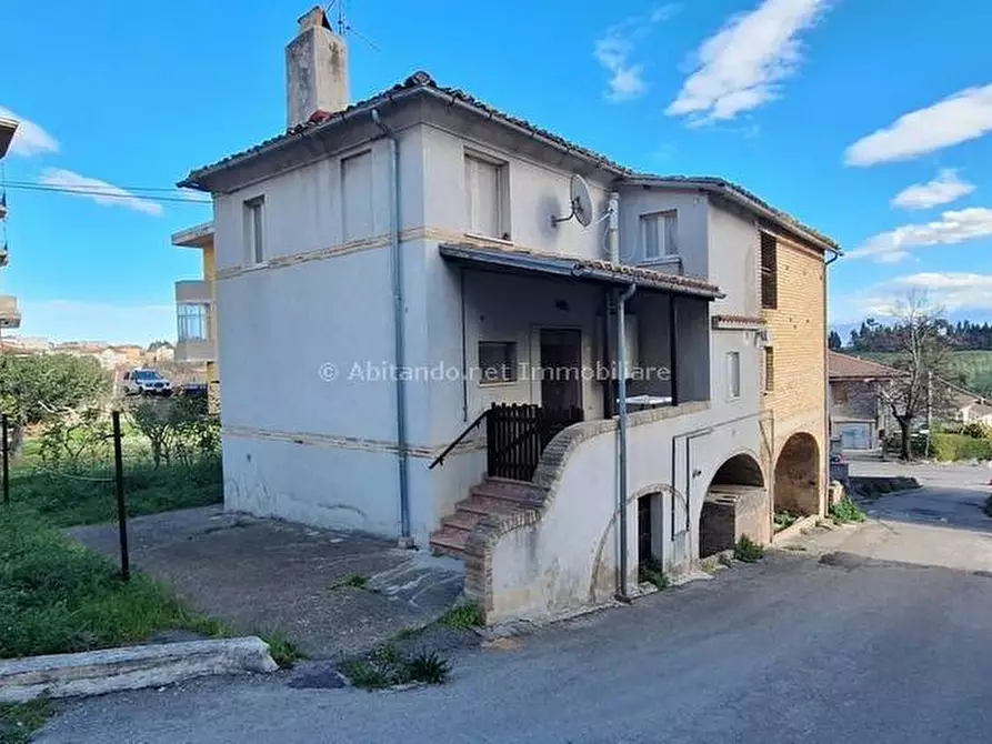 Immagine 1 di Casa indipendente in vendita  in Via Luigi Polacchi, 1 a Penne