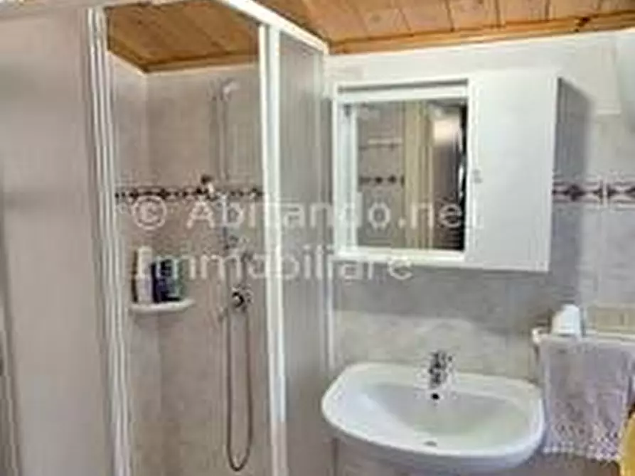 Immagine 10 di Casa indipendente in vendita  in Via Luigi Polacchi, 1 a Penne