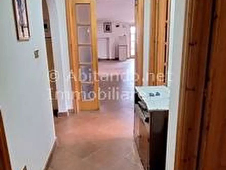 Immagine 25 di Casa bifamiliare in vendita  in Via Aldo Moro a Loreto Aprutino