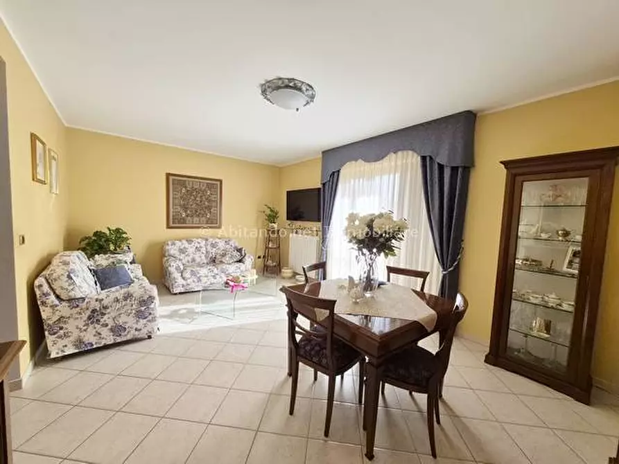 Immagine 7 di Villetta a schiera in vendita  in Contrada Conaciappetta a Penne