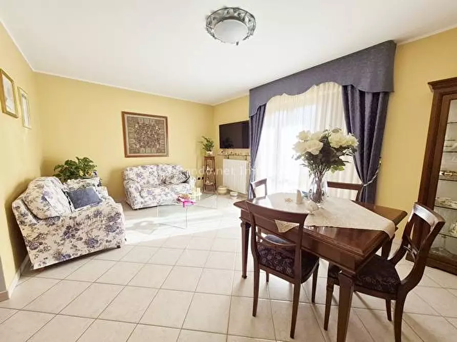 Immagine 11 di Villetta a schiera in vendita  in Contrada Conaciappetta a Penne