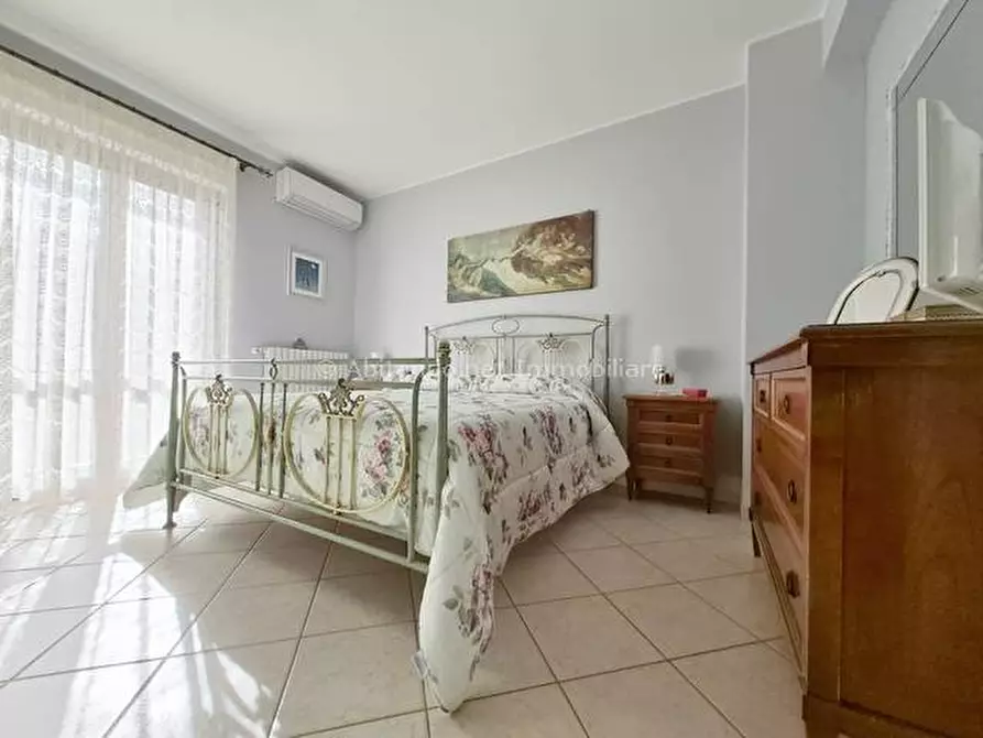 Immagine 19 di Villetta a schiera in vendita  in Contrada Conaciappetta a Penne