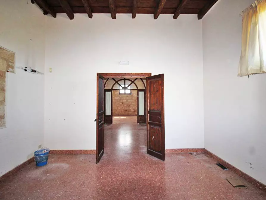 Immagine 24 di Rustico / casale in affitto  in ss113 a Bagheria