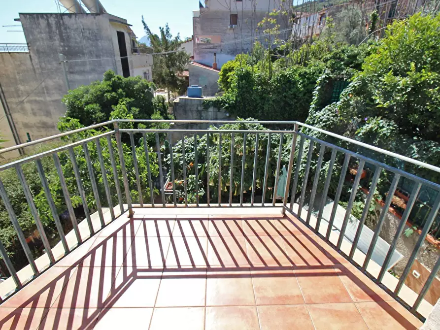 Immagine 20 di Casa indipendente in vendita  in Via Francesco Baracca a Palermo