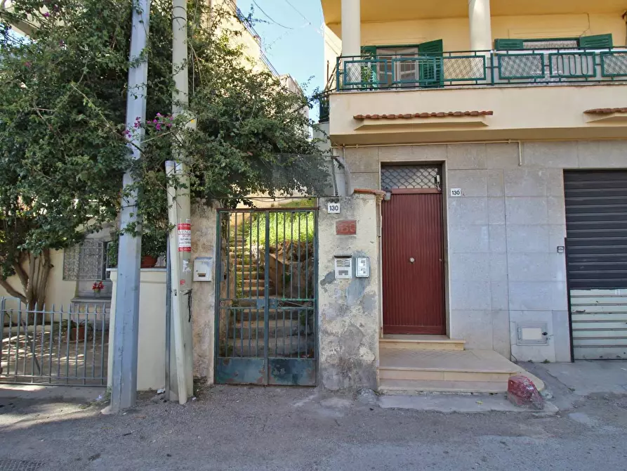 Immagine 5 di Appartamento in vendita  in Via Francesco Baracca a Palermo