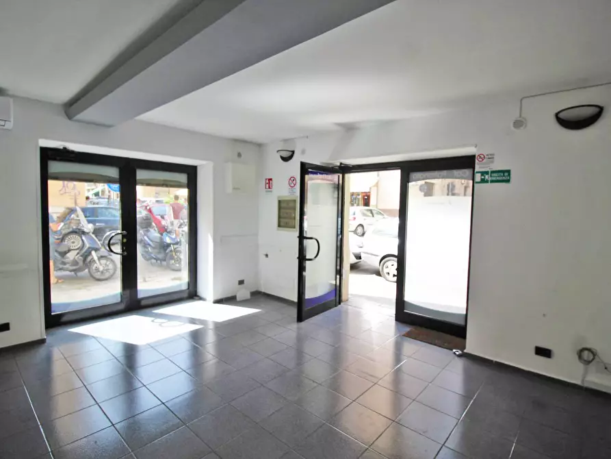 Immagine 23 di Ufficio in affitto  in Via Principe Di Scordia a Palermo