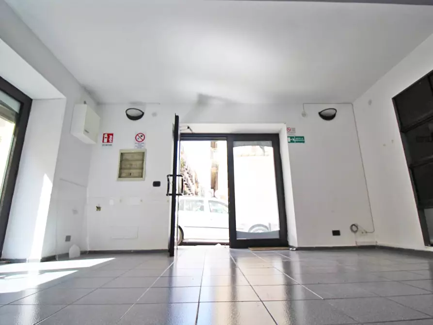 Immagine 26 di Ufficio in affitto  in Via Principe Di Scordia a Palermo