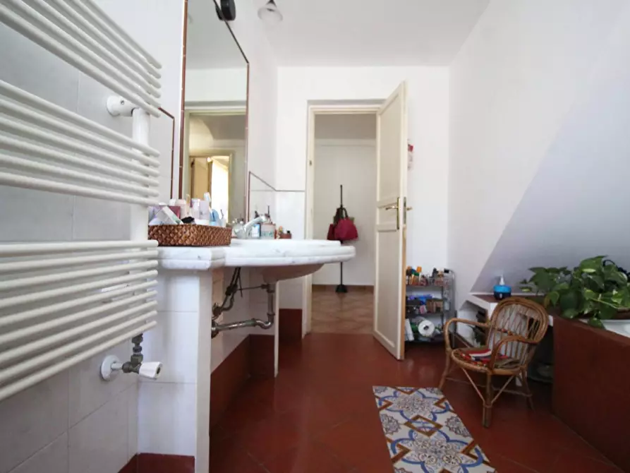 Immagine 27 di Appartamento in vendita  in Via Nino Basile a Palermo
