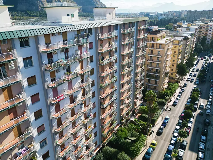 Immagine 2 di Appartamento in vendita  in Via Filippo Di Giovanni a Palermo