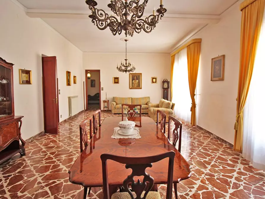 Immagine 25 di Appartamento in vendita  in Via Falsomiele a Palermo