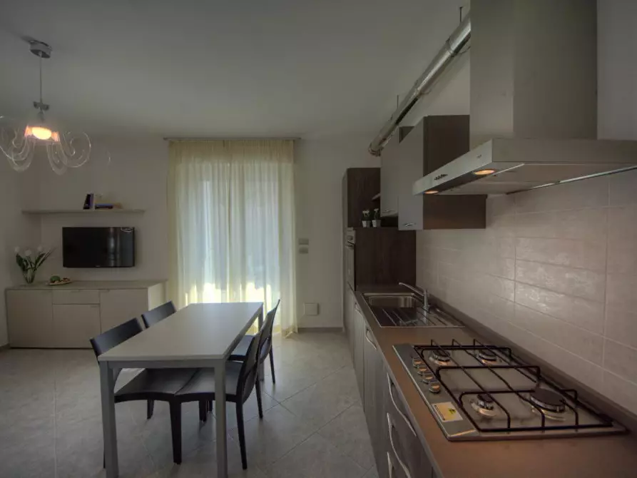 Immagine 8 di Appartamento in affitto  in Via Calvisio a Finale Ligure