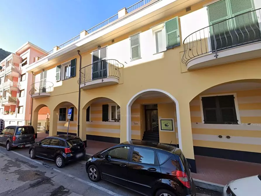 Immagine 1 di Ufficio in affitto  in Via del Cigno a Finale Ligure