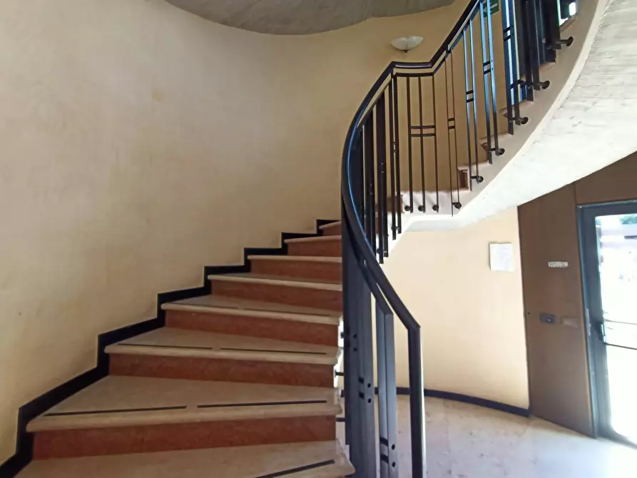 Immagine 4 di Ufficio in affitto  in Via San Dona' a Venezia