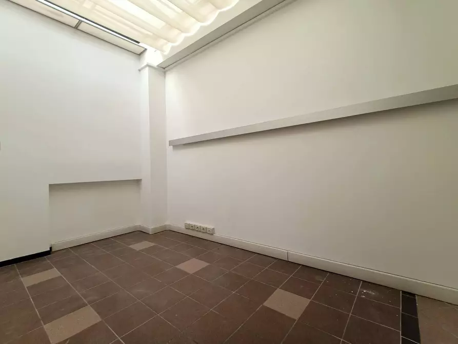 Immagine 8 di Ufficio in affitto  in Via San Dona' a Venezia