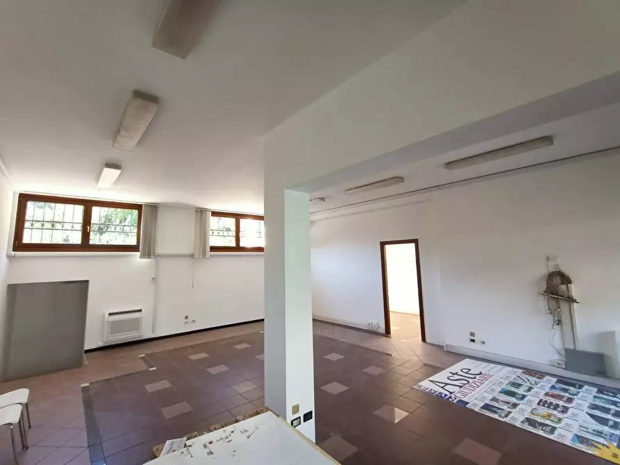 Immagine 10 di Ufficio in affitto  in Via San Dona' a Venezia