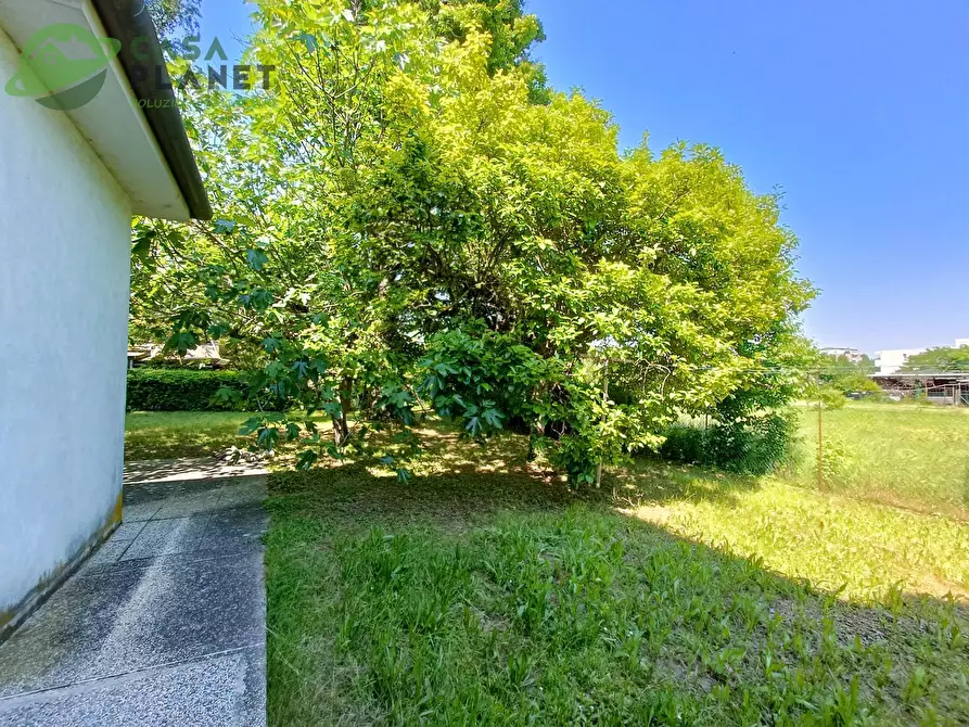 Immagine 5 di Casa indipendente in vendita  in VIA BELLINCIONI a Mogliano Veneto