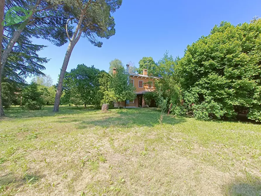 Immagine 8 di Casa indipendente in vendita  in VIA BELLINCIONI a Mogliano Veneto