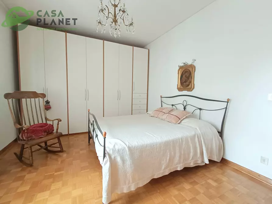 Immagine 22 di Appartamento in vendita  in Viale Garibaldi a Venezia