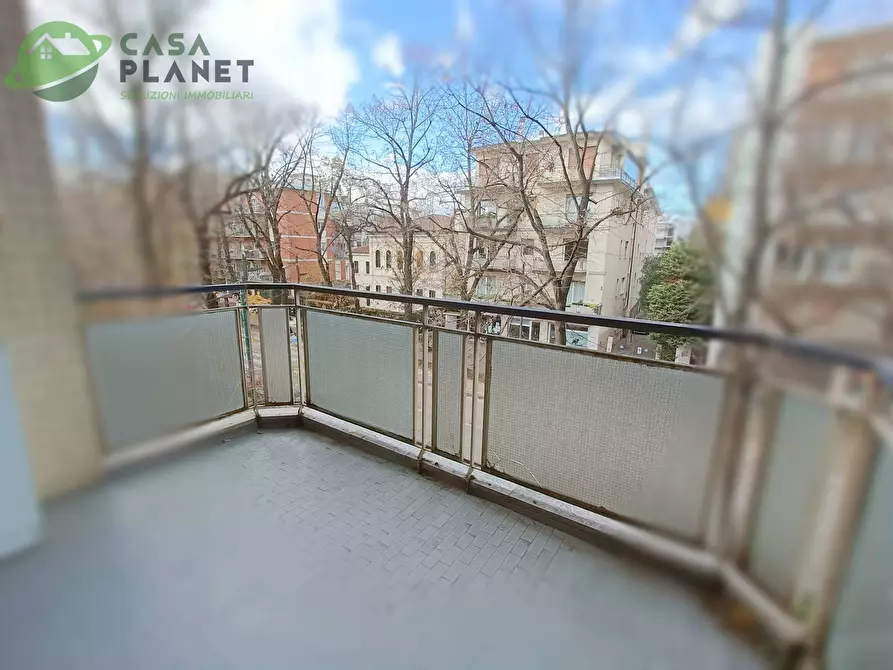 Immagine 3 di Appartamento in vendita  in Viale Garibaldi a Venezia