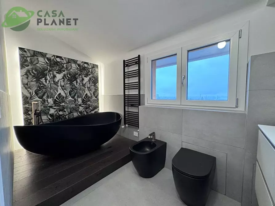 Immagine 11 di Attico in vendita  in via Barbiero a Mogliano Veneto