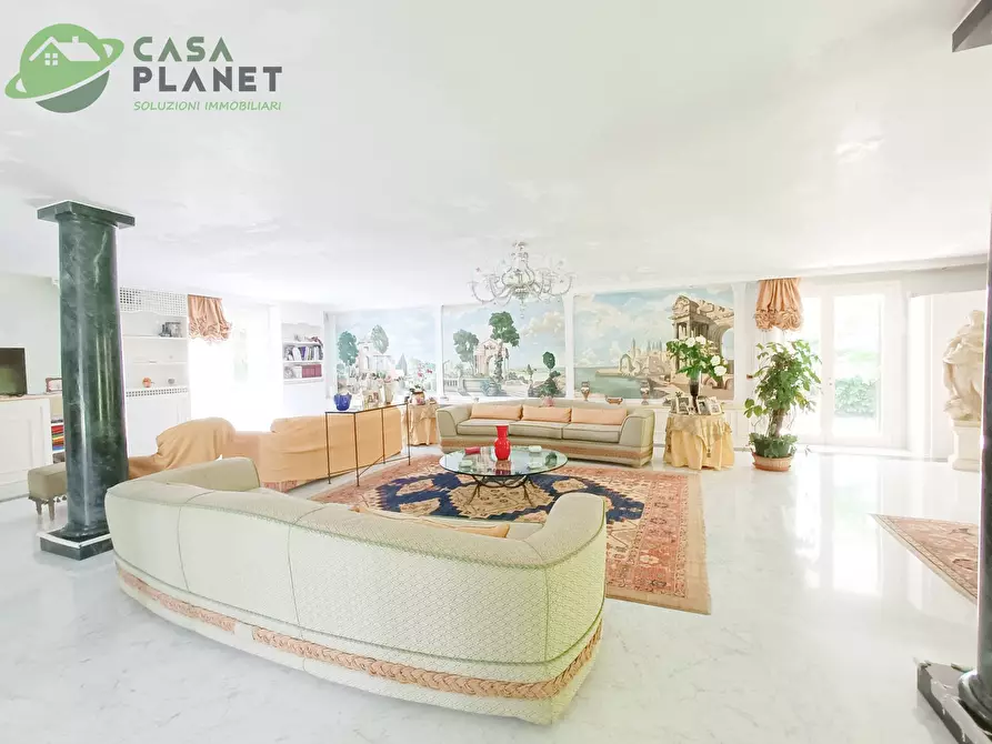 Immagine 13 di Casa indipendente in vendita  a Venezia