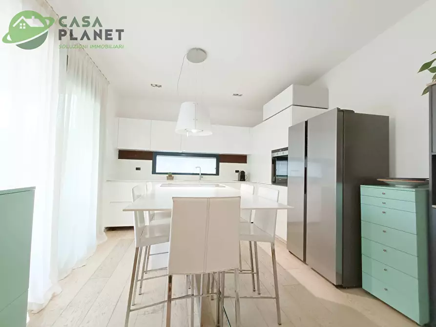 Immagine 9 di Casa bifamiliare in vendita  in Via Foscolo a Mogliano Veneto