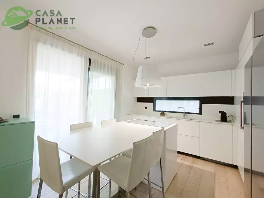 Immagine 25 di Casa bifamiliare in vendita  in Via Foscolo a Mogliano Veneto