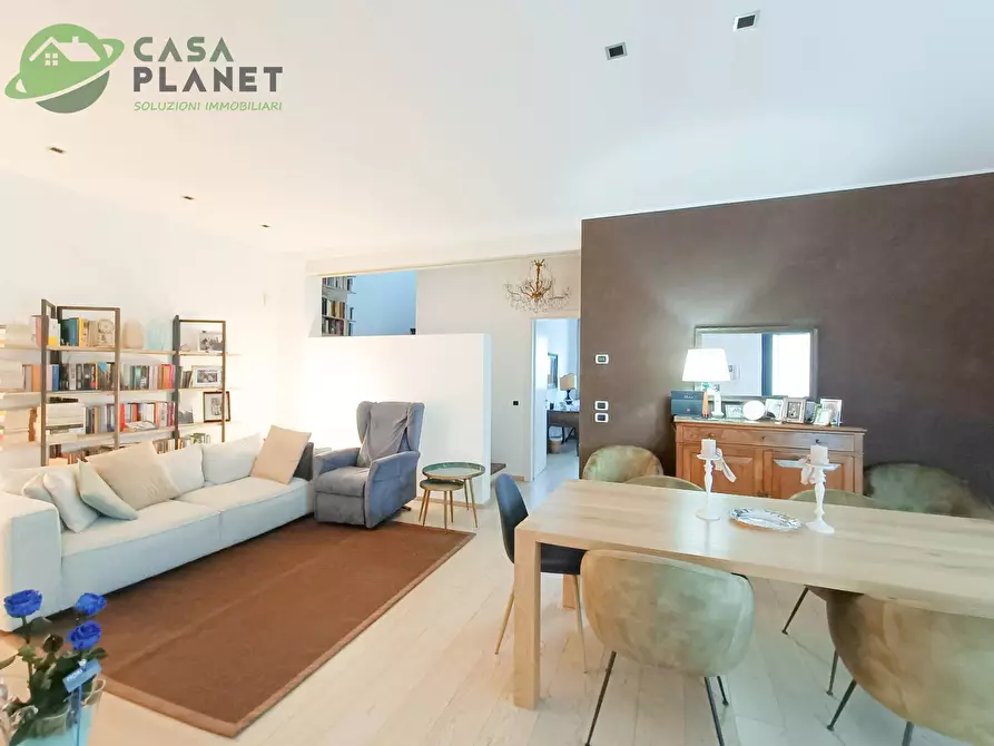 Immagine 28 di Casa bifamiliare in vendita  in Via Foscolo a Mogliano Veneto