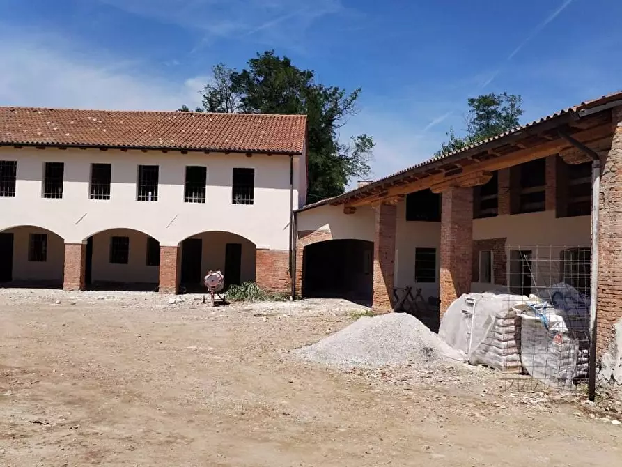 Immagine 1 di Rustico / casale in vendita  in borgo padova a Castelfranco Veneto