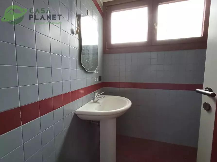 Immagine 7 di Ufficio in affitto  in Via San Dona' a Venezia