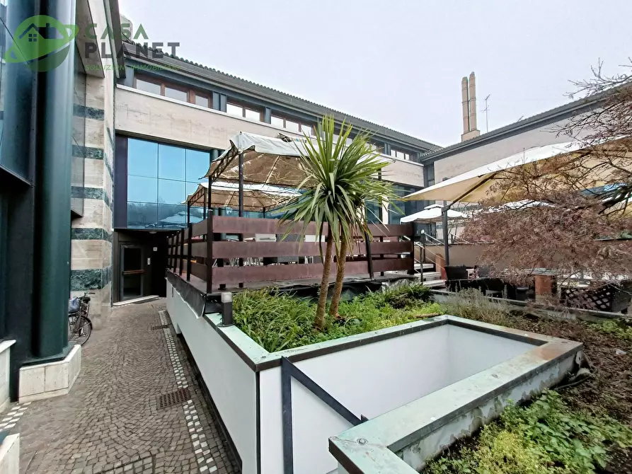 Immagine 9 di Ufficio in affitto  in Via San Dona' a Venezia