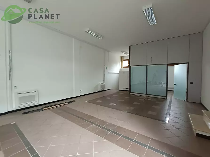 Immagine 4 di Ufficio in affitto  in Via San Dona' a Venezia