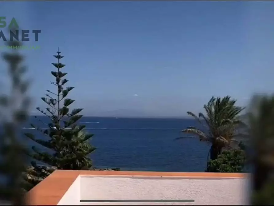 Immagine 1 di Villa in vendita  in cortigliolo a Favignana