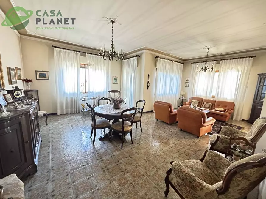 Immagine 5 di Villa in vendita  in VIA MAMELI a Mogliano Veneto