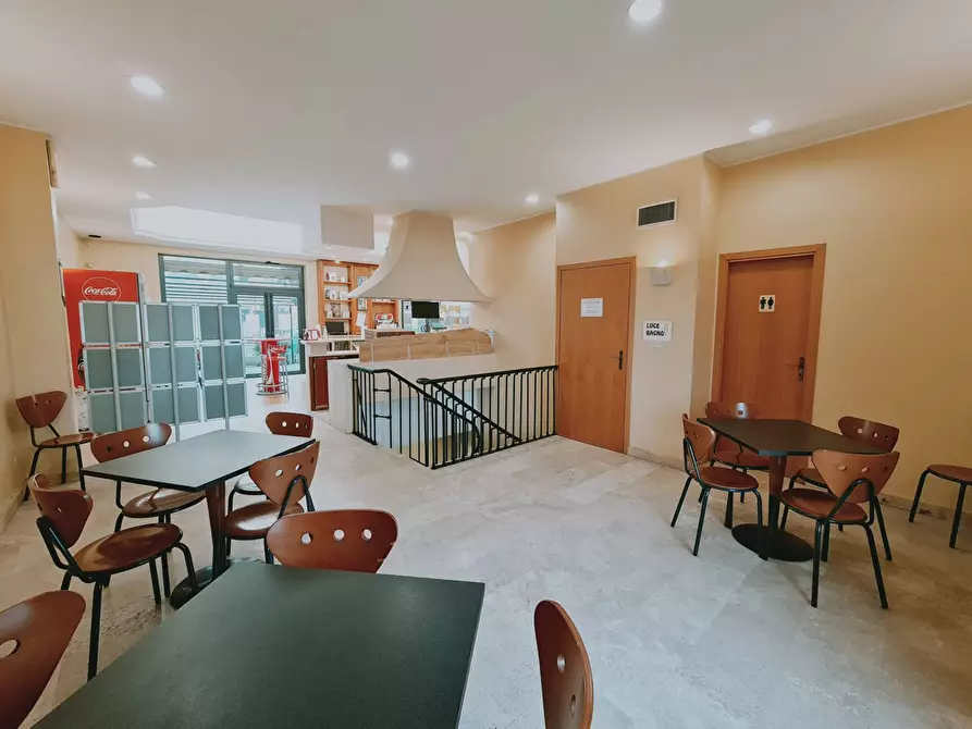 Immagine 5 di Locale commerciale in vendita  in Via della Stella a Palestrina