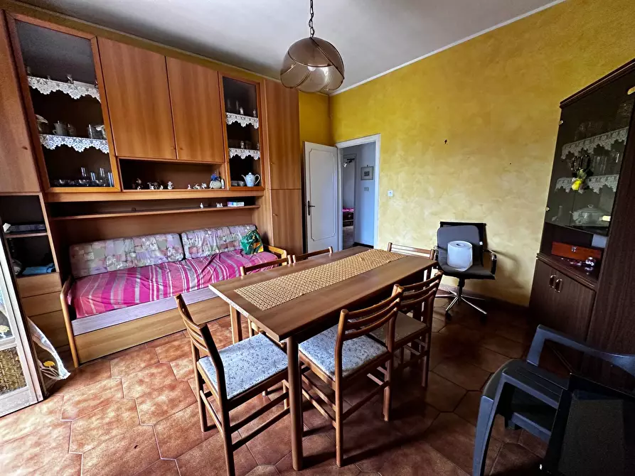 Immagine 1 di Appartamento in vendita  in Via Antonio Gramsci a Valmontone