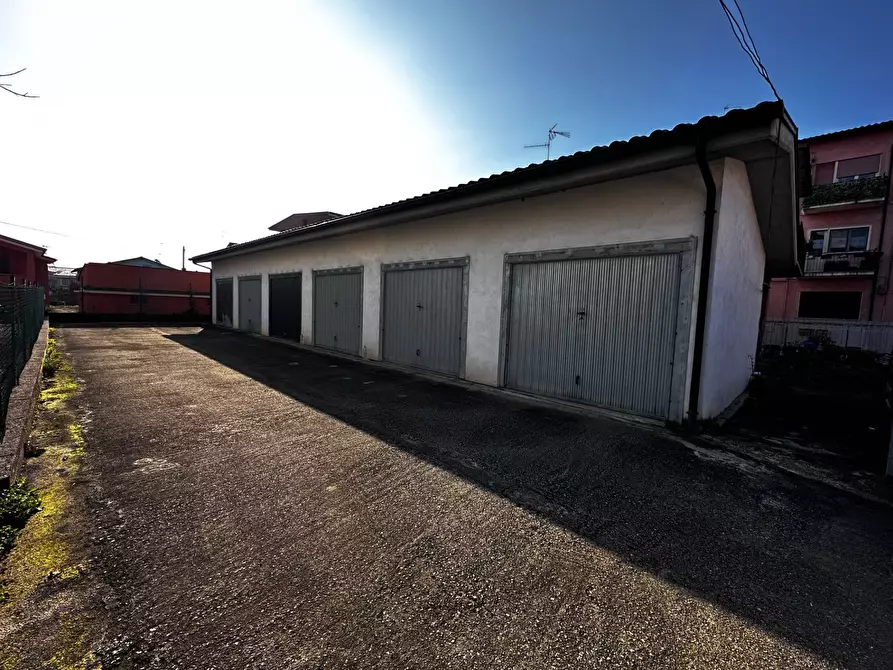 Immagine 14 di Appartamento in vendita  in Via Antonio Gramsci a Valmontone