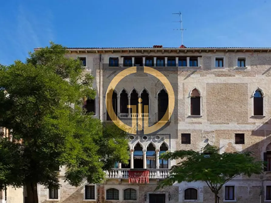 Immagine 1 di Appartamento in vendita  in Campo Crosera Venezia a Venezia